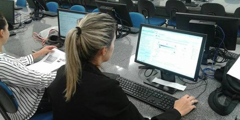 Anhanguera amplia acesso ao ensino superior para quem está em busca de recolocação profissional