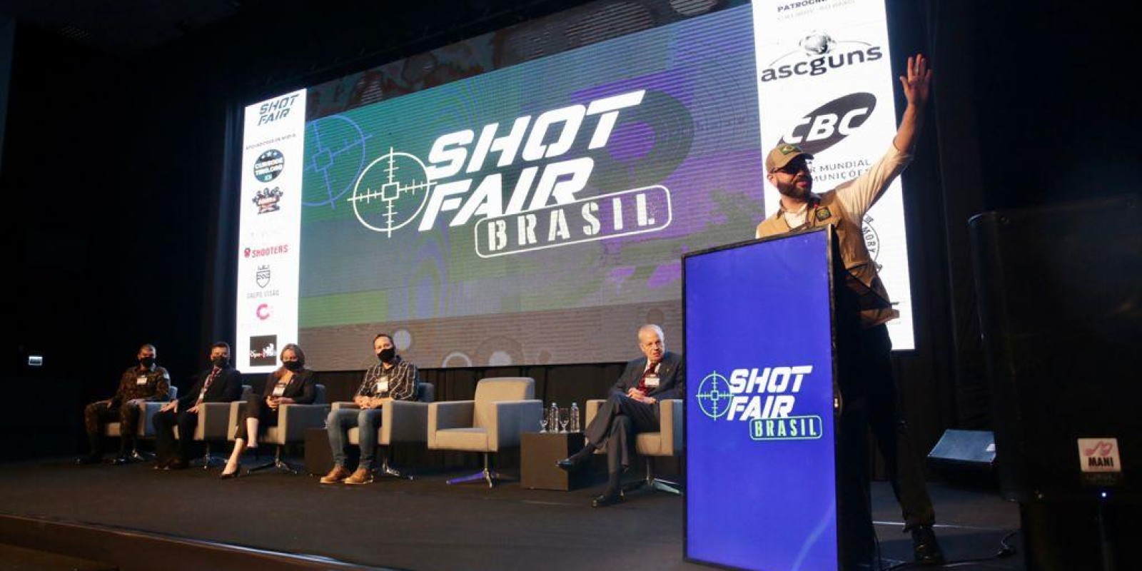 Presidente Jair Bolsonaro discursa na abertura da SHOT FAIR BRASIL