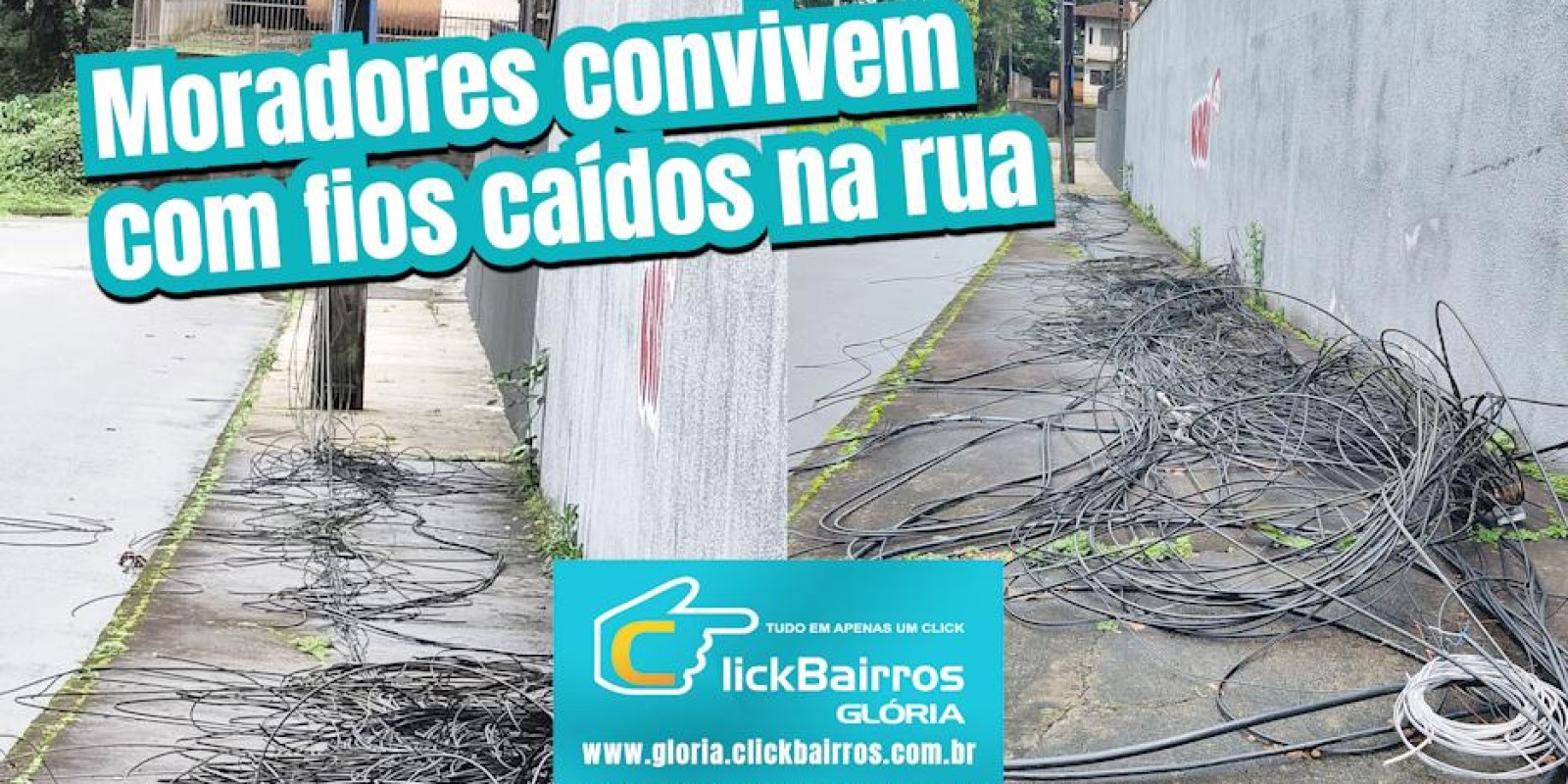 Fios ficaram jogados na rua após incidente no local