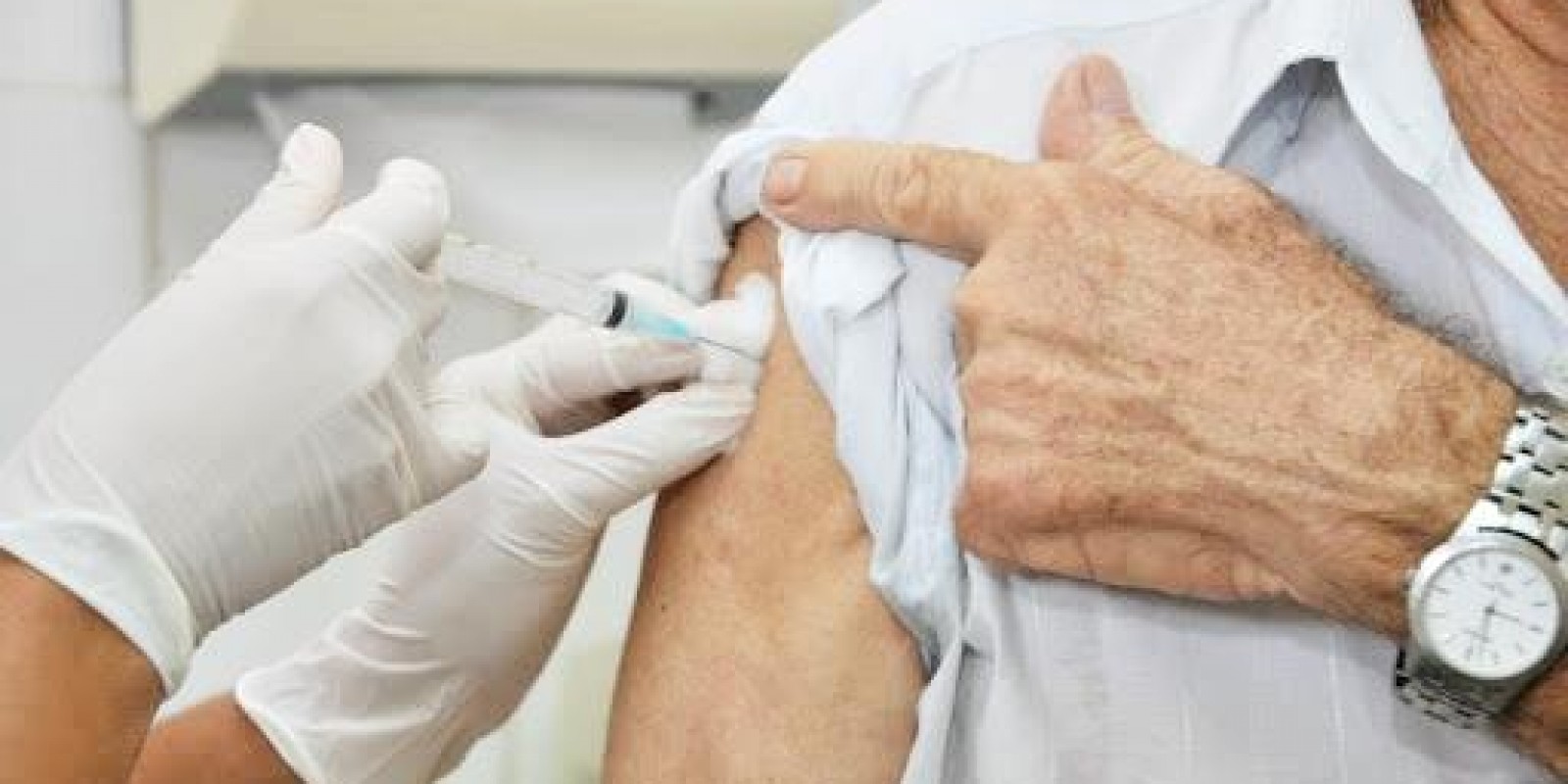 Mutirão de vacina contra gripe para idosos neste sábado (04/04/2020)